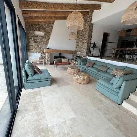 Maison Piscine Chauffee Vue Appartement Le Lavandou